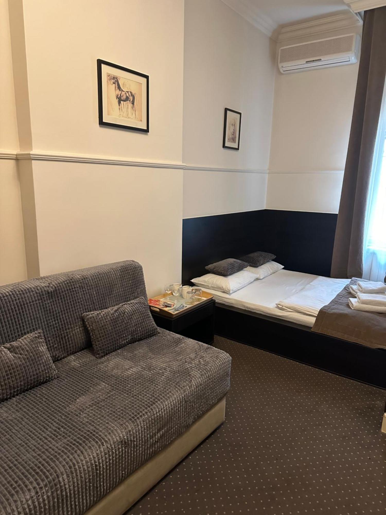 Top Central Rooms Belgrad